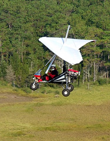 AirBorne Outback Trike at Campbell Field Airport